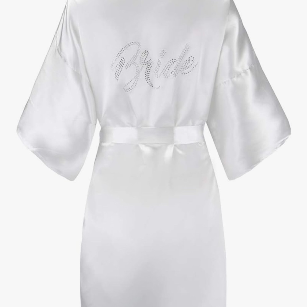 ❤️ White Bridal Robe